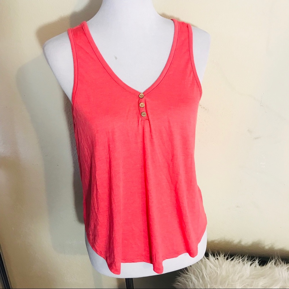 NWT cute pink tank with open back!